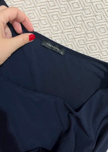 s Beden Lacivert V Yaka Uzun Kollu Mini Bluz