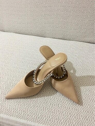 39 Beden camel Renk Taşlı stiletto