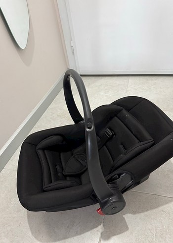 BeBe Siyah Bebek Arabası ve Taşıma Koltuğu