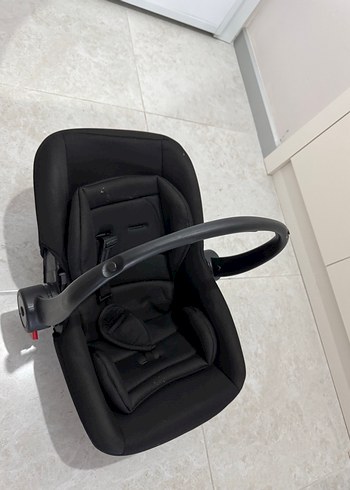 Siyah Bebek Arabası ve Taşıma Koltuğu - Görsel 3