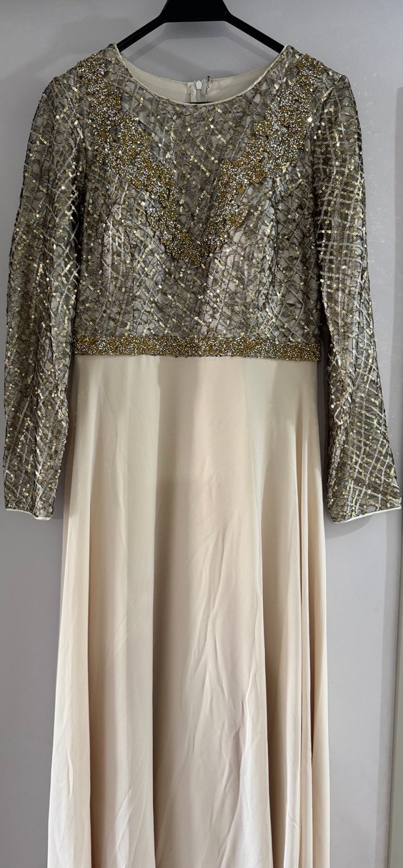 Uzun Kollu Bej Kadın Abiye Elbise - Görsel 5