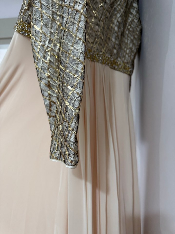 Uzun Kollu Bej Kadın Abiye Elbise - Görsel 4