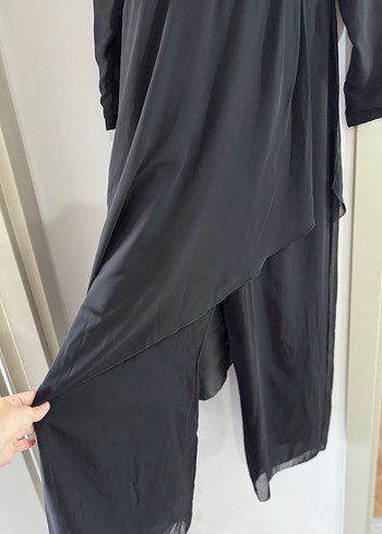 Siyah Uzun Drapeli V Yakalı Kadın TULUM - Görsel 7