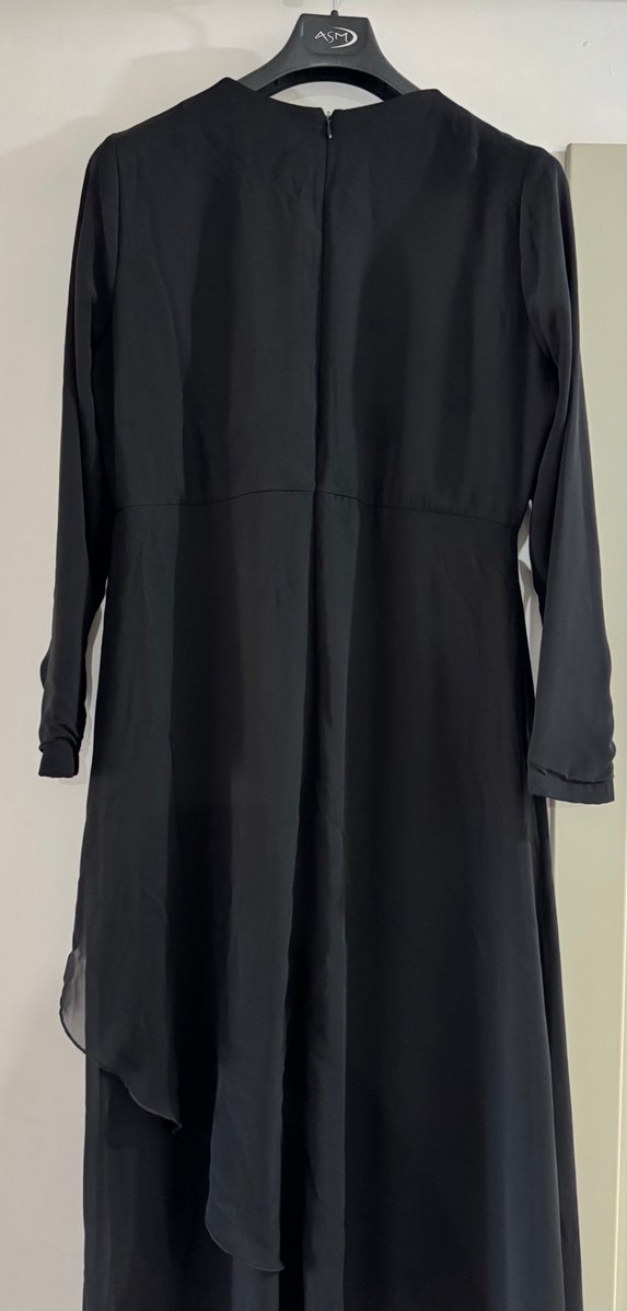 Siyah Uzun Drapeli V Yakalı Kadın TULUM - Görsel 5