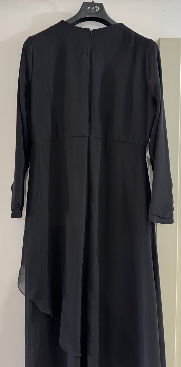 Siyah Uzun Drapeli V Yakalı Kadın TULUM - Görsel 2