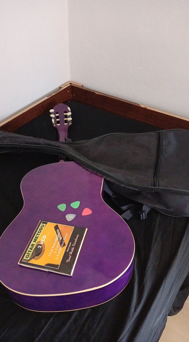 Parlak Mor Klasik Gitar - Görsel 5