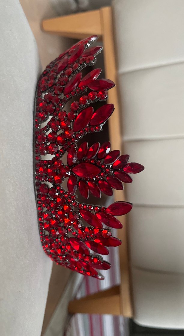 Kırmızı Parlak Taşlı Kadın Tacı - Görsel 5