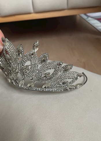 Payetli Gri Gelin Tacı - Görsel 3