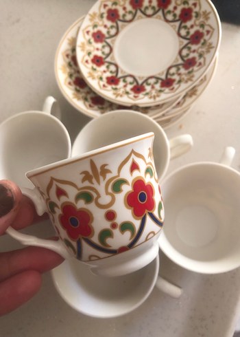 Beden Klasik Çiçek Desenli kahve fincanı takımı