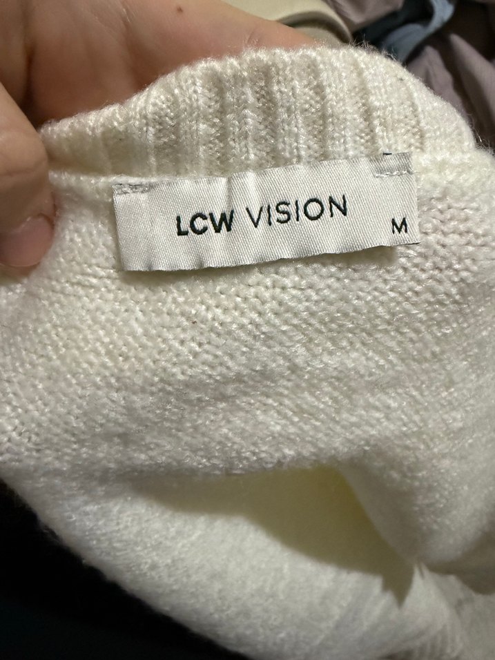 Beyaz V Yaka Triko Kadın Süveter - Görsel 3