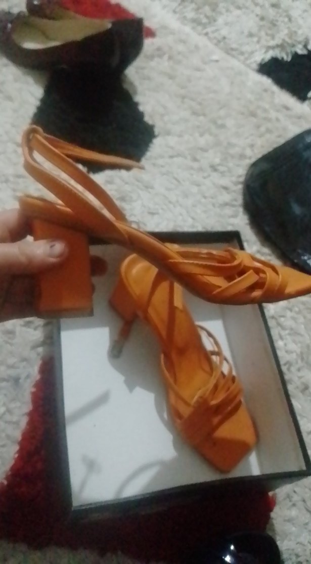 Kahverengi Saten Stiletto Kemerli Topuklu - Görsel 4