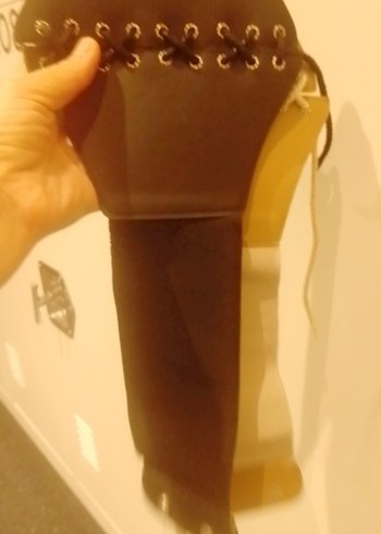 Sarı Parlak Hemşire Korsesi Midi Boy - Görsel 9