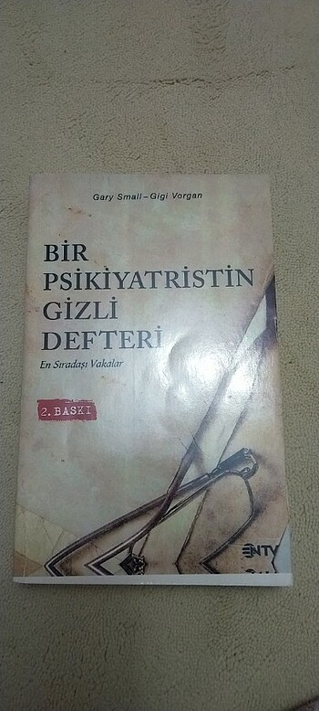 Bir psikiyatristin gizli defteri - en sıradışı vakalar / Gary S