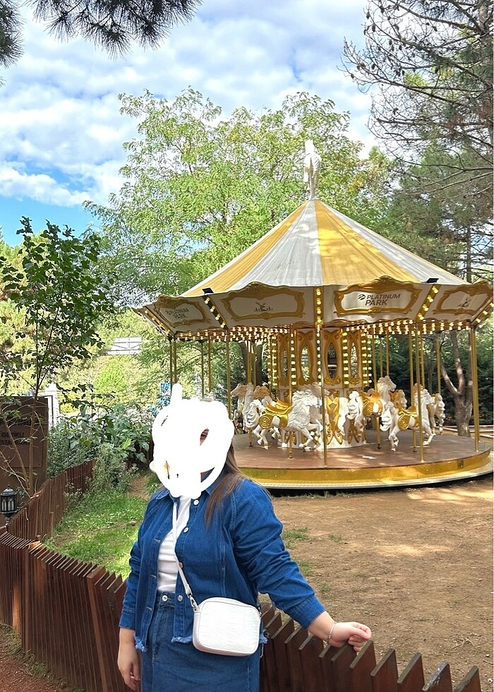 Kalp detaylı kot etek - Görsel 2