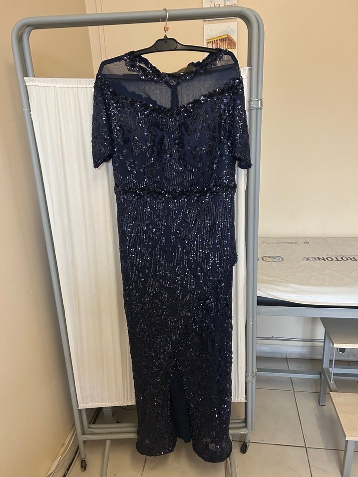 Kadın Uzun Payetli Abiye Elbise - Görsel 2