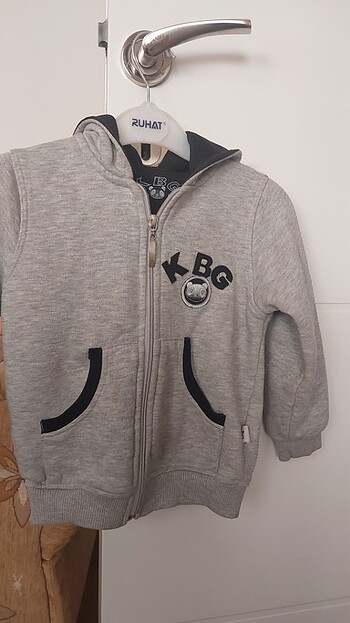 Kapişonlu fermuarlı  sweatshirt - Görsel 4