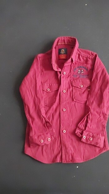 Yeni markalı gömlek - Görsel 6