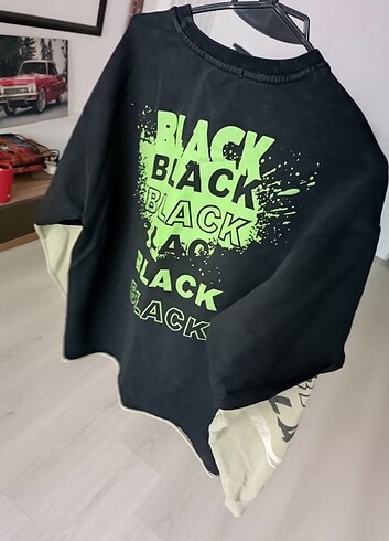 Sweatshirt 