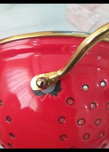  Beden Renk Emsan Kırmızı Metal Süzgeç