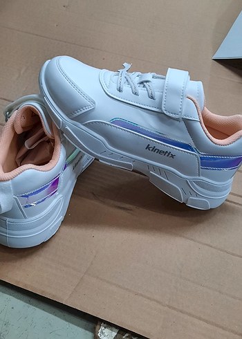 35 Beden beyaz Renk Beyaz Kız Çocuk Spor Ayakkabı