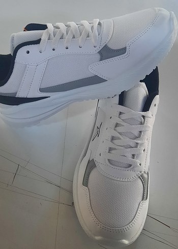 Diğer Beyaz Kadın Spor Ayakkabı