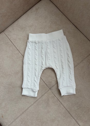 Diğer Beyaz Bebek Pantolonu