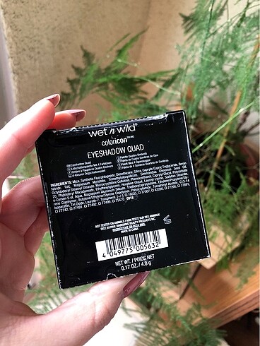 Beden Renk Wet n wild bed of roses far paleti
