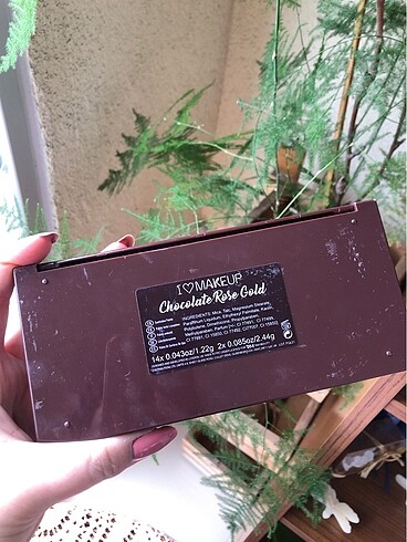Beden I heart makeup chocolate rose gold far paleti