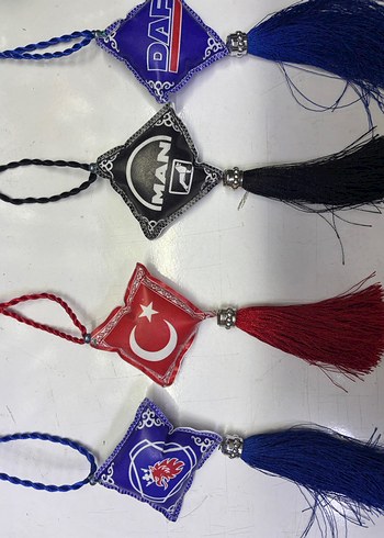 LC Waikiki Yastıklı ayna püskülü