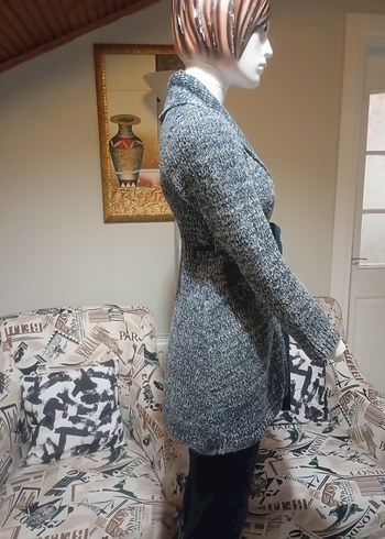 Gri Uzun Örgü Kadın Hırka - Görsel 3