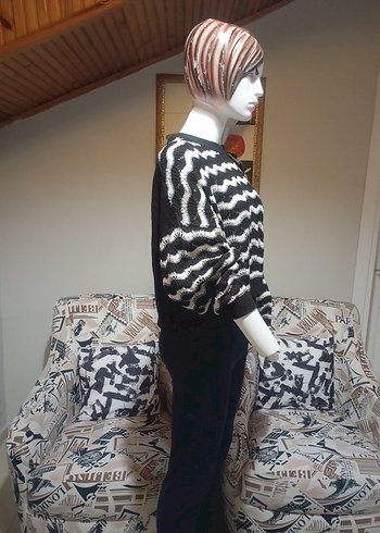 Kadın Siyah Beyaz Zebra Desenli Oversize Kazak - Görsel 4