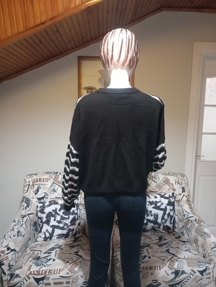 Kadın Siyah Beyaz Zebra Desenli Oversize Kazak - Görsel 5