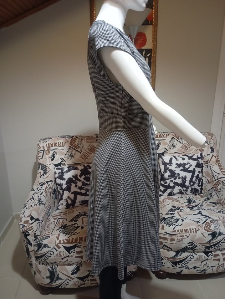 Gri Uzun Kollu Pilili Kadın Elbise - Görsel 2