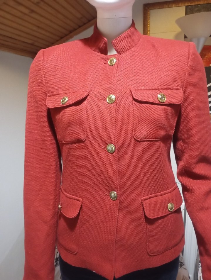 Kırmızı Düğmeli Klasik Kadın Ceket - Görsel 3