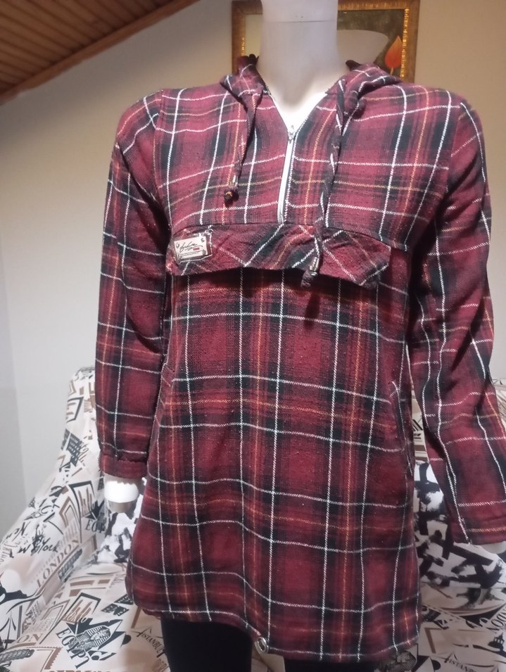 Bordo kapsonlu  Uzun Kollu Salaş Kadın Gömlek - Görsel 3