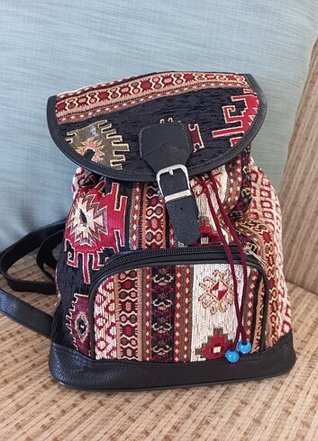 dokuma kilim sırt çantası