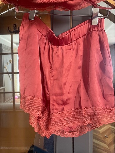 xs Beden çeşitli Renk Saten pijama takımı