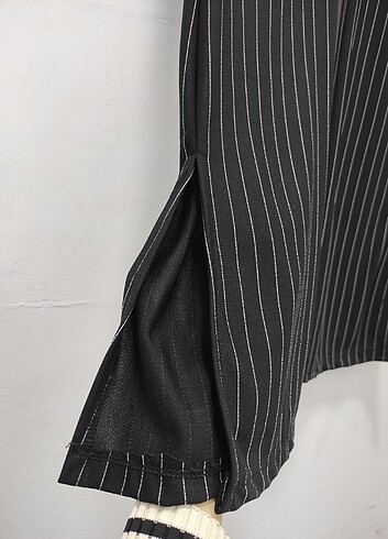 Siyah Çizgili Yırtmaçlı Yüksek Bel İspanyol Paça Tayt Pantolon  - Görsel 2