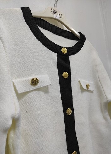 Bisiklet Yaka Düğme Detaylı Triko Hırka  - Görsel 2