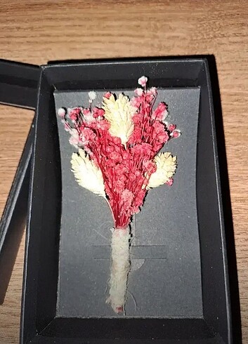 Beden Yaka Çiçeği