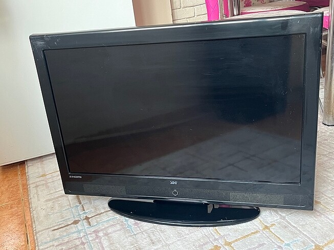 seg marka 82 ekran lcd televizyon
