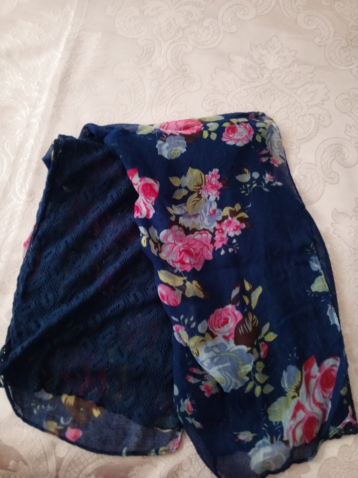 Lace Detaylı Koyu Mavi Bohem Kadın Fular - Görsel 4