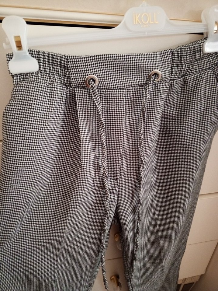 Gri Kadın Kemerli Midi Kumaş Pantolon - Görsel 5