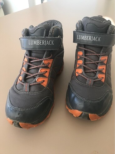 Lumberjack çocuk bot