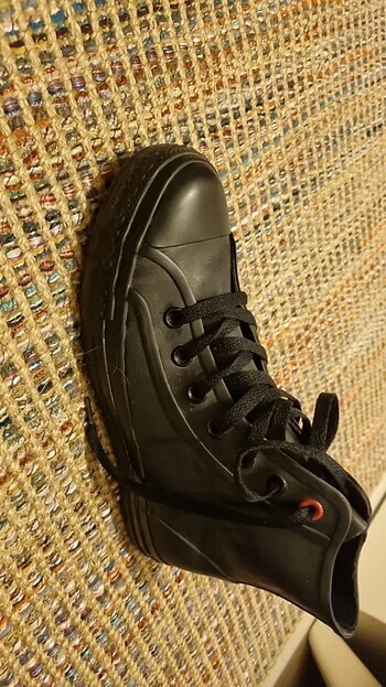 37 Beden siyah Renk Orjinal converse