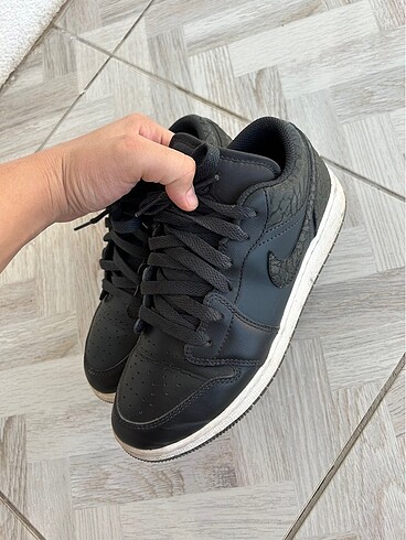 Air jordan 1 low se