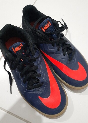 Nike Futsal ayakkabı 
