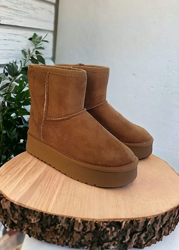 31 Beden kahverengi Renk ugg cırtlı bot