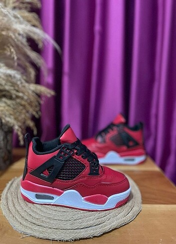Nike Jordan çocuk ayakkabı 