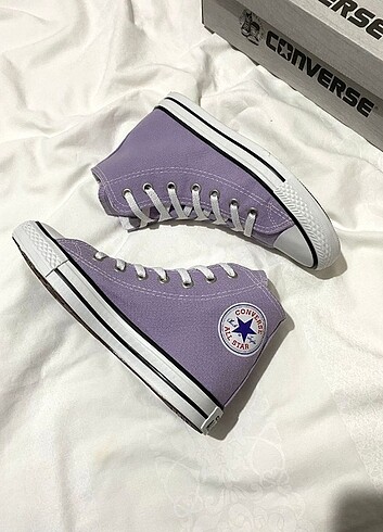 Converse spor ayakkabı 